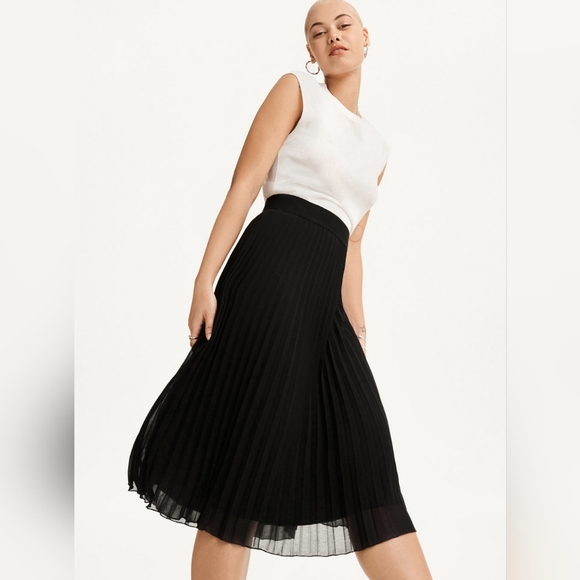 DKNY Pull On Pleated Midi Skirt | M | Black - Picture 5 of 8